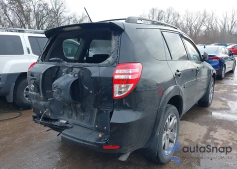 2010 Toyota Rav4 Sport z USA, uszkodzony, nr VIN JTMWF4DV7A5027108